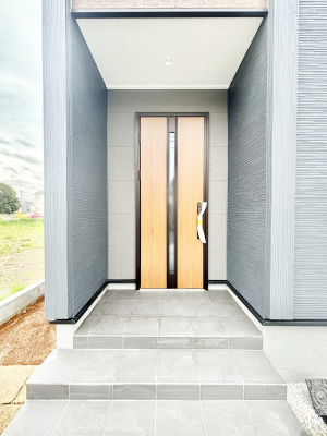 ���ց@���֑O�͉����t���ŉJ���~���Ă��Ă��G��ɂ����ł�