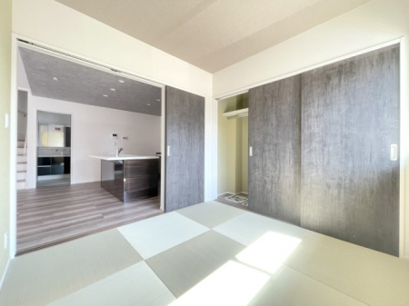 ̑ρ@qԂ₨ql̗VѕɂꕔƏd󂷂a