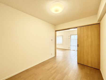 q@rOאڂ̗m͌ƂĂpł܂