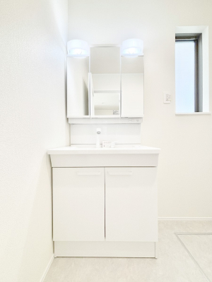 ʑEʏ@傫₷OʋŐʑ́AgȂ݃`FbN┧̂ɂ߂łB 