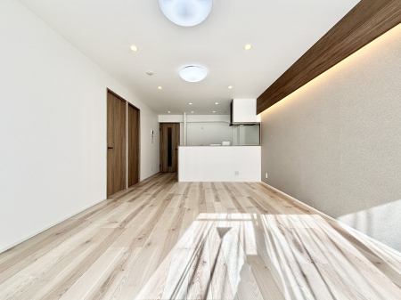 ̑ρ@ANZgNXŃCeAl̂y݂ł