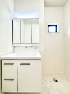 ʑEʏ@傫₷OʋŐʑ́AgȂ݃`FbN┧̂ɂ߂łB 