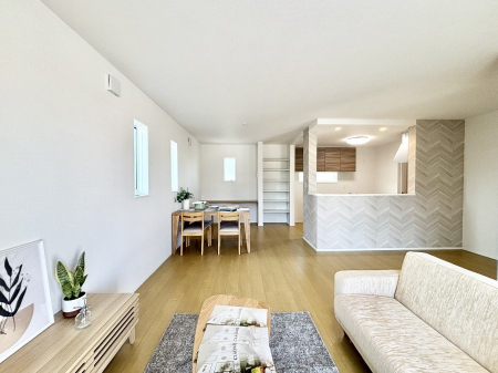 rO@Ƒ̓₩Șbŕ܂閾邢rO    