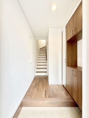 ���ց@�Ƒ��̋A��₨�q�l�������������}���錺��  