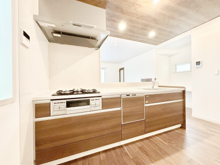 �L�b�`���@�������������I�ɁA�y�����I�V�X�e���L�b�`��  