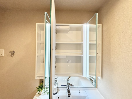 ̑ρ@Oʋ̗ɁAϕiqpiȂǂ[\Bʑƕۂ܂I