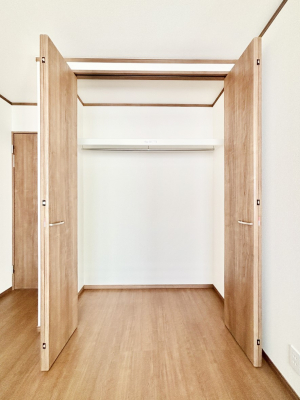 [@m̃N[[bgBŝŌ̈ߗނ܂܂B