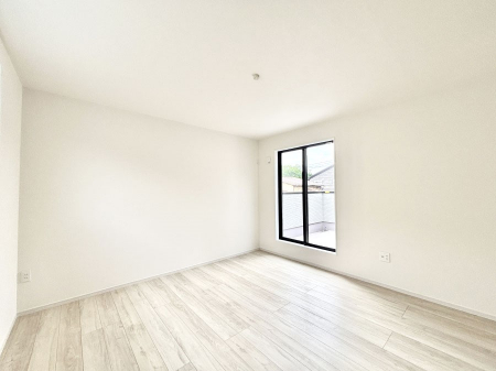 ���̑����ρ@���邢�o���R�j�[�T�C�h�ɗm����ݒu�B�ڊo�߂̗ǂ��Q���ɁB 