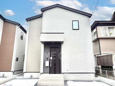 ���n�O�ώʐ^�@�������ꂽ�O�ρA�㎿�ȏZ��Ԃ��L���鎺���͉i�����S���ĉ߂�����Z���ł��B 