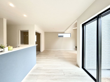 ���̑����ρ@���邢�z���������A�����̕��͋C�ɖ��������_�C�j���O�B   