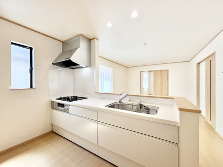 Lb`@u₩ȕʂ蔲Lb`B̂Ŗ邭Cɂ𗧂܂B  