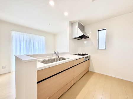 Lb`@u₩ȕʂ蔲Lb`B̂Ŗ邭Cɂ𗧂܂B  