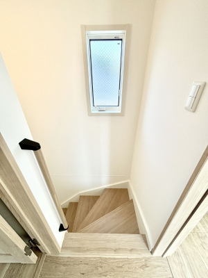 ̑@Ki͎肷tȂ̂ŏȂq܂₲̕Sł  