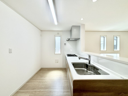 Lb`@Ƃ肠Lb`ł͂ƑƊył܂B