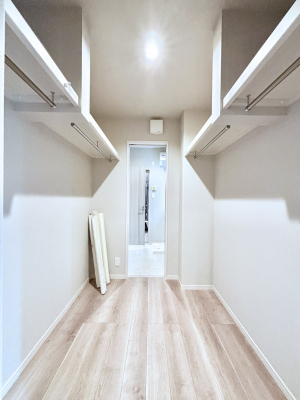 ̑@m̃N[[bgBŝŌ̈ߗނ܂܂B