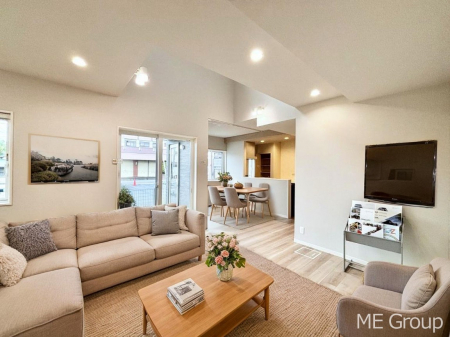 rO@Ƒ̓₩Șbŕ܂閾邢rO  ƋCGł