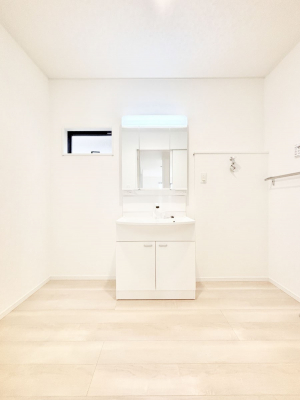 ʑEʏ@Ƃ̐ʃXy[XŒ̐gxxX[Y