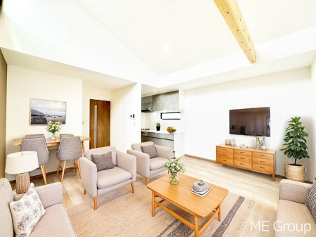 ���r���O�@�������������͋C�̂k�c�j�͉Ƒ��݂�Ȃ̉��K��ԁ��Ƌ��CG�ł�