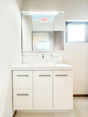 ���ʑ�E���ʏ��@���[�͂Ƌ@�\���ɗD�ꂽ���ʉ��ϑ�