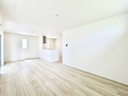 rO@Ƒ̓₩Șbŕ܂閾邢rO