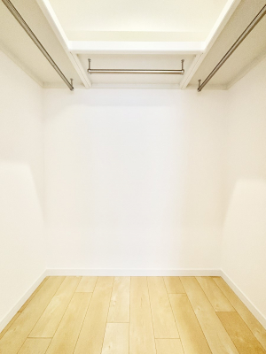 ̑@EH[NCN[[bg̊pŐԃXbL