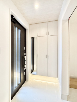 ց@Ƒ̋A₨ql}錺ցB