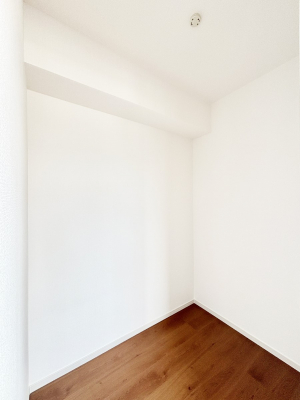 ̑@EH[NCN[[bg̊pŐԃXbL