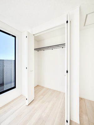 [@m̃N[[bgBŝŌ̈ߗނ܂܂B  