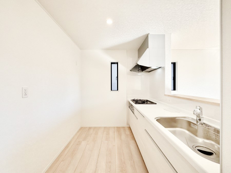 Lb`@u₩ȕʂ蔲Lb`B̂Ŗ邭Cɂ𗧂܂B  