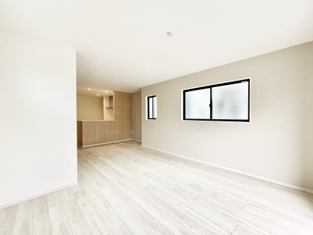 rO@Ƒ̓₩Șbŕ܂閾邢rO