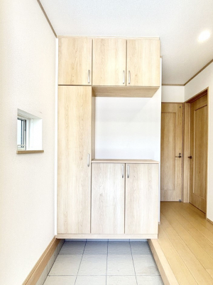 ̑ρ@Ղ[łV[Y{bNXŉƑŠCAւB  