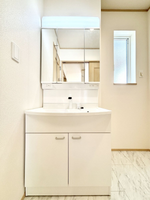 ʑEʏ@傫₷OʋŐʑ́AgȂ݃`FbN┧̂ɂ߂łB 