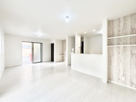 rO@i`eCXg̗D_炩Fg̃t[OfGȃrOłˁB