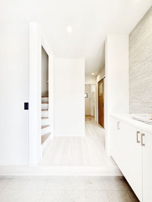 ց@Ƒ₨qlC悭o}ł鉸₩ȕ͋ČւłB