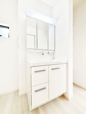 ʑEʏ@̂KԂłB̐gxxCǂg܂B 