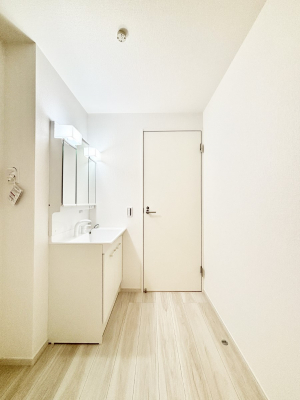 ���̑��@�L�X�Ƃ�Ƃ�̂��郉���h���[�X�y�[�X  