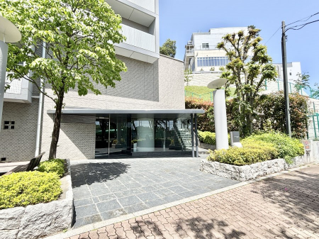 GgX@O YȃGgX́AZ҂D}Ă܂  