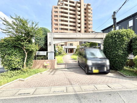 GgX@O YȃGgX́AZ҂D}Ă܂  