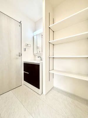 ʑEʏ@傫₷OʋŐʑ́AgȂ݃`FbN┧̂ɂ߂łB 