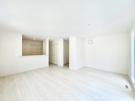 rO@i`eCXg̗D_炩Fg̃t[OfGȃrOł