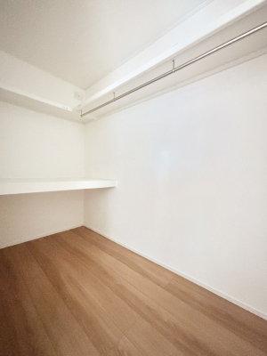 ���̑��@2�K�ɂ͉Ƒ��݂�Ȃŋ��L�ł�����[�X�y�[�X�B�t�@�~���[�N���[�N�Ƃ��Ă��g�����������܂��B