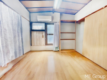 rO@͋C̃rO͉Ƒ݂Ȃ̉KԁCGH