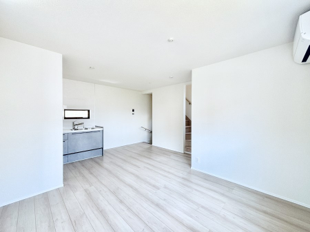 rO@Ƒc̎ԂȂ났̃rO_CjOB