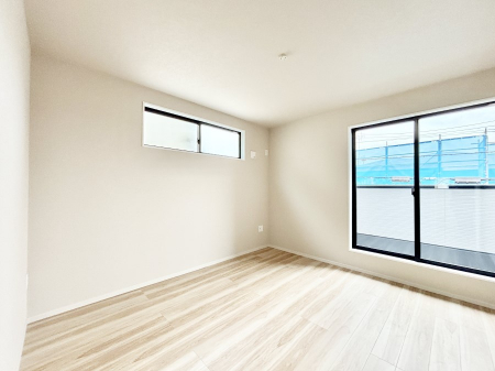 ���̑����ρ@�o���R�j�[���J�������v���X���Ă����m��