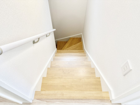 ���̑��@�K�i�͎肷��t���Ȃ̂ŏ����Ȃ��q���܂₲����̕������S�ł�