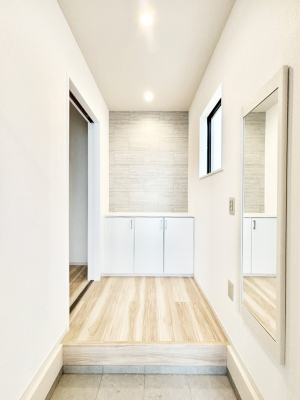 ���ց@�Ƒ��̋A��₨�q�l�������������}���錺��