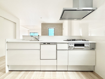 �L�b�`���@�������������I�ɁA�y�����I�V�X�e���L�b�`��