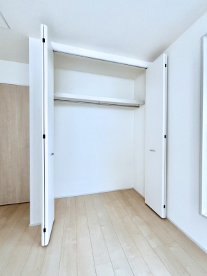 ���[�@�����Ղ�̎��[�X�y�[�X�ŉ��K�ɕ�点���� 