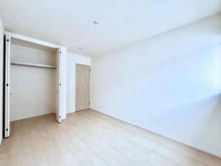 �q�������@�q�������ɂ��������߂Ȏ��[�X�y�[�X�����Ղ�̋���