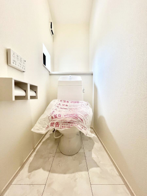 gC@gC1K2KꂼɔzuĂĂƂĂ֗łB 